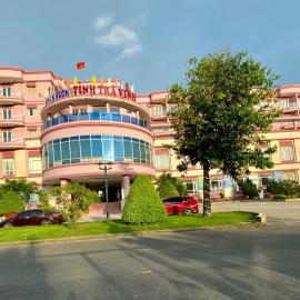 Nhà khách Trà Vinh- TRAVINH GUEST HOUSE, hotel v destinácii Nguyệt Hòa