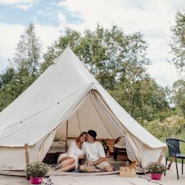 Täheonni Glämping – hotel w mieście Tautsa