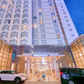 Mercure Okinawa Naha, khách sạn ở Naha