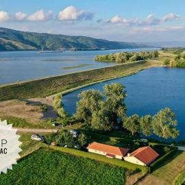 Camp Kalinovac, hotell i Zatonje