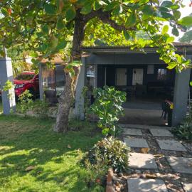 Hermosa Casa de Playa DejaBlue SV, hotelli kohteessa La Libertad