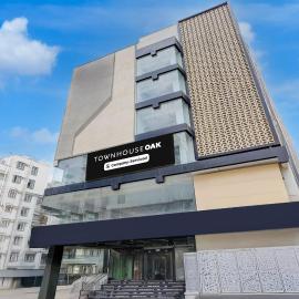 Super Townhouse Oak AECS Layout Brookfield, hotel di Bangalore
