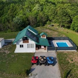 Grmec Cabin Rental, hotel in Podgradina
