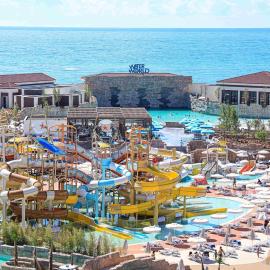 Rixos Water World Aktau - Theme Park Free Access, hotel ad Aqtau