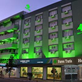 Fares Turis Hotel, hotell i Uruguaiana