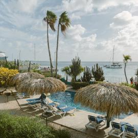 Bonaire Oceanfront Apartments, hotel in Kralendijk