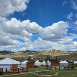 Bayalag Resort, hotel in Yoliin Hural