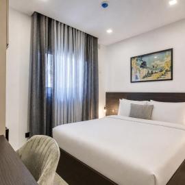 Urban 19 Residences Premium Stay, hotel en Birkirkara