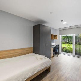Room with Ensuite Bathroom Near Central Cork: Cork şehrinde bir otel
