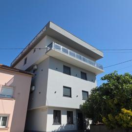 Villa Palma - With Free Parking, hotel u Mostaru