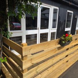 Auchendennan Farm Self Catering Cottages – hotel w mieście Balloch
