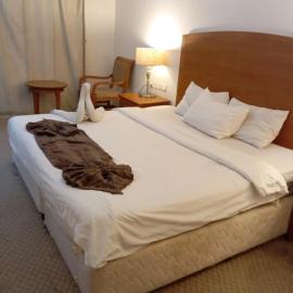 Room Al-Malaz، فندق في الرياض
