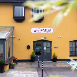 Tigh Mary Donals Bar & Rooms at Whitegates