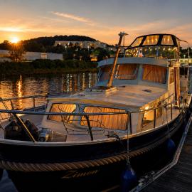 Zimon- Bateau Authentique - vue sur la Seine, hotel u gradu 'Rouen'