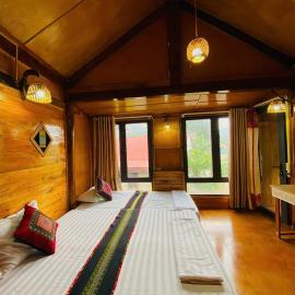 Đồng Lâm Ecolodge Homestay, hotel en Làng Ben