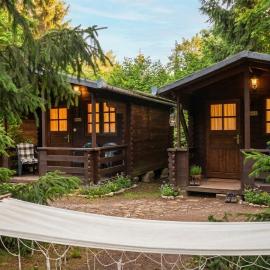 Bungalow Camping Edelweiss - Floare de colt - Gyopár, ξενοδοχείο σε Rimetea