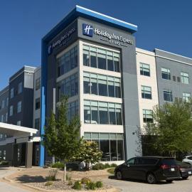 Holiday Inn Express Bettendorf - Davenport NE by IHG
