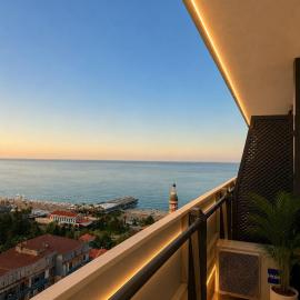 Delightful Sea View Aparthotel In Orbi City Batumi, khách sạn ở Batumi