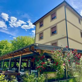 Zvjezdana dolina Garni hotel, Hotel in Andrijevica