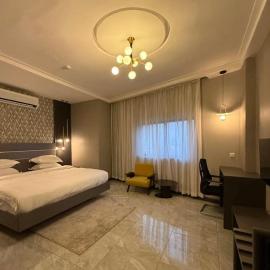 The Swaggart signature hotel, hotel Kumasiban