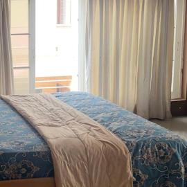 Westreams Hotel, hotel en New Weija