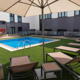 Hotel Pedro I de Aragón 4 Sup, hotel en Huesca