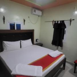 Camilla Hotel, hótel í Bissau