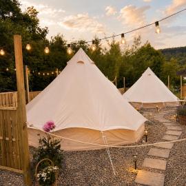 Glamping Tisá, готель у місті Тіса