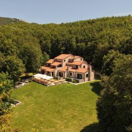Hotel Ivanov Konak i Depadans Palac, khách sạn ở Cetinje