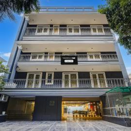 Townhouse Oak Udyog Vihar, hotell i Gurgaon