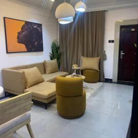 Speedy Lift Homes Luxury Apartment in Ikeja GRA، فندق في إيكيجا