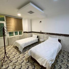 Bani motel, hotel u gradu Duhok