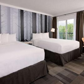 Coast Canmore Hotel & Conference Centre, khách sạn ở Canmore