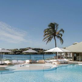 Novotel Sunshine Coast Resort, готель у місті Твін-Вотерс