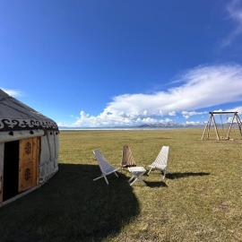 Nomads Soul yurt camp at Son Kol lake, hotel em Song-Kul