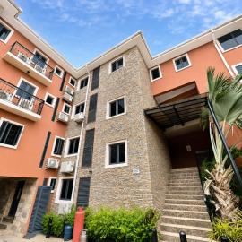 Fadars Place، فندق في Sagisa