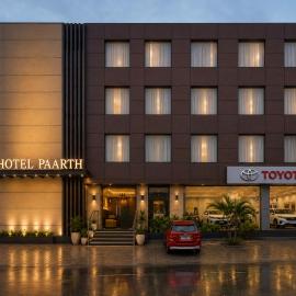 Hotel Paarth, hotel en Ludhiana