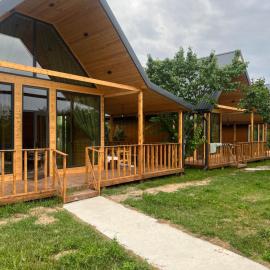 Silence Houses, отель в городе Тосор