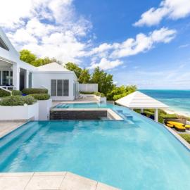Villa Coral in Turks Caicos โรงแรมในโพรวิเดนเซียเลส