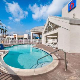 Motel 6-Brownsville, TX North, hotel em Brownsville