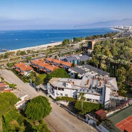 Club Titan Hotel Ultra All Inclusive, hotell i Kargicak