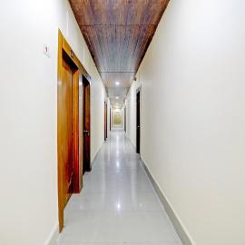 Hotel O Mid Town, hotel em Bilaspur