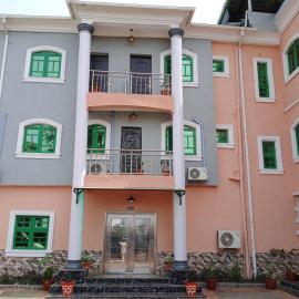MF Supreme Hotels and suites, hotell sihtkohas Ikorodu