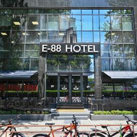 E-88 Hotel, хотел в Тирана