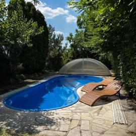 Boutique Hotel Templ، فندق في ميكولوف