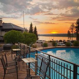 Hotel Aateli Lakeside, hotel en Vuokatti