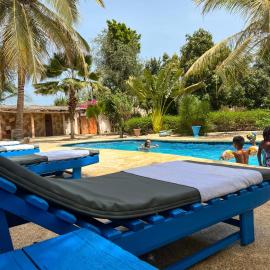 Auberge Le Soleil, hotel a Darou Rhamane