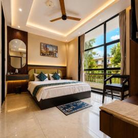 Hotel Shakuntla Palace - 400 Meters away from Vishnu Pad Temple 7 mins walk, Hotel in Gaya