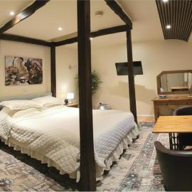 Miltons Apartments and Rooms, hotel din Langford