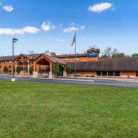 AmericInn by Wyndham Wisconsin Dells